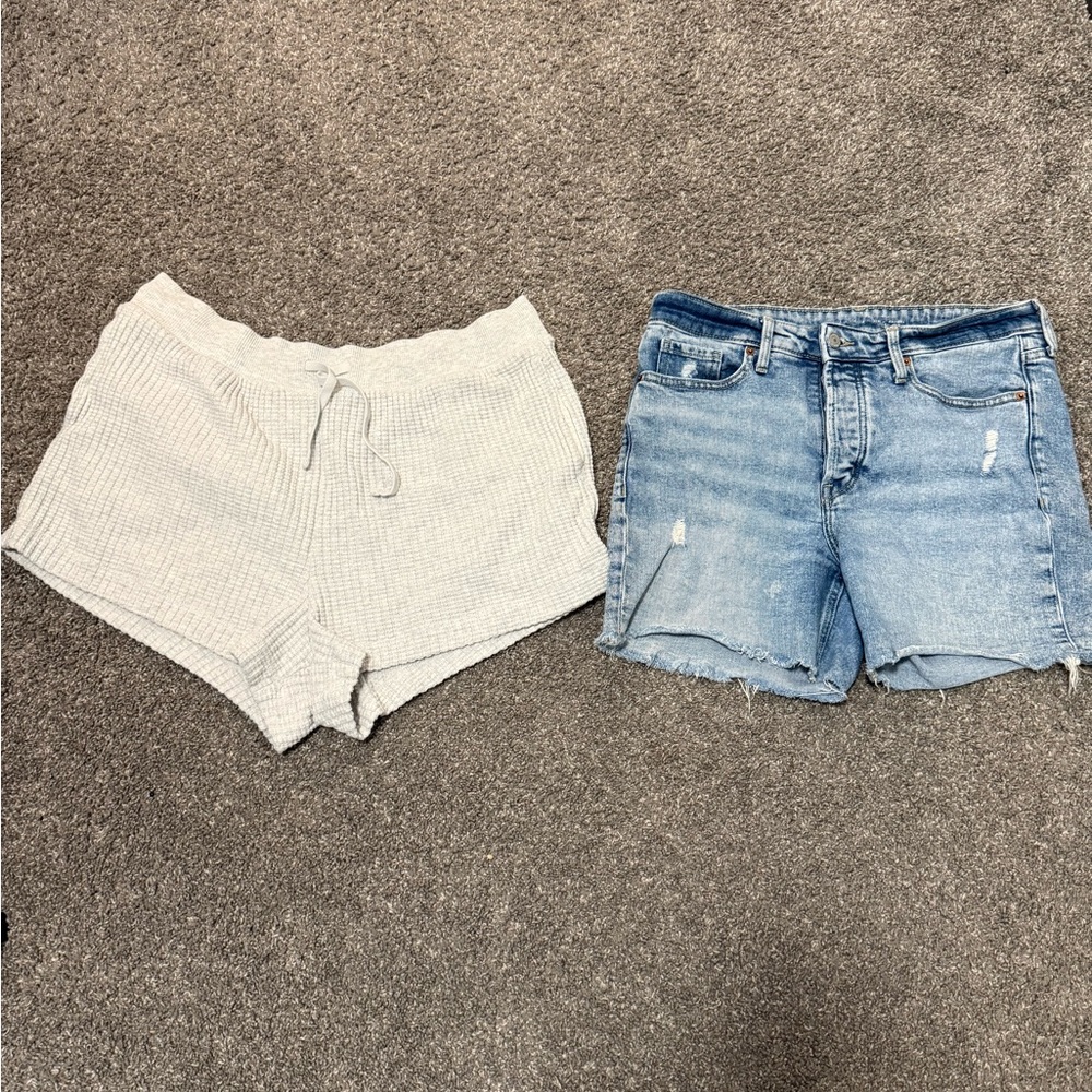 American Eagle Outfitters Blue Denim and Cream Knit Shorts